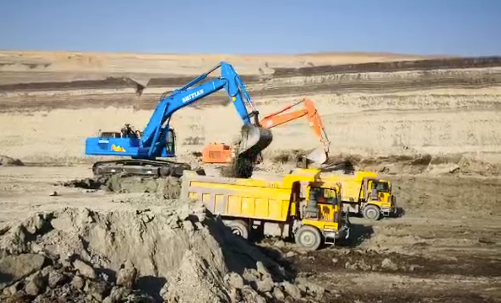 Excavator SH600 Case(pic1) 7.31-2.png